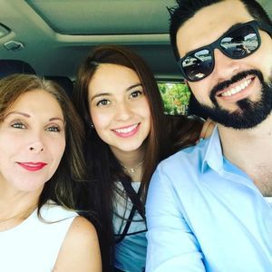 Meet your Posher, Laura